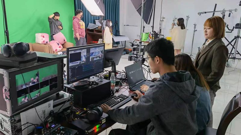 女装带货短视频：揭秘高效制作秘诀